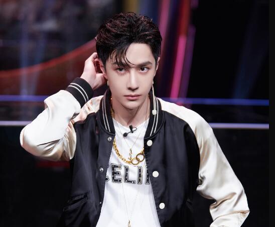 爆料娱乐圈王一博